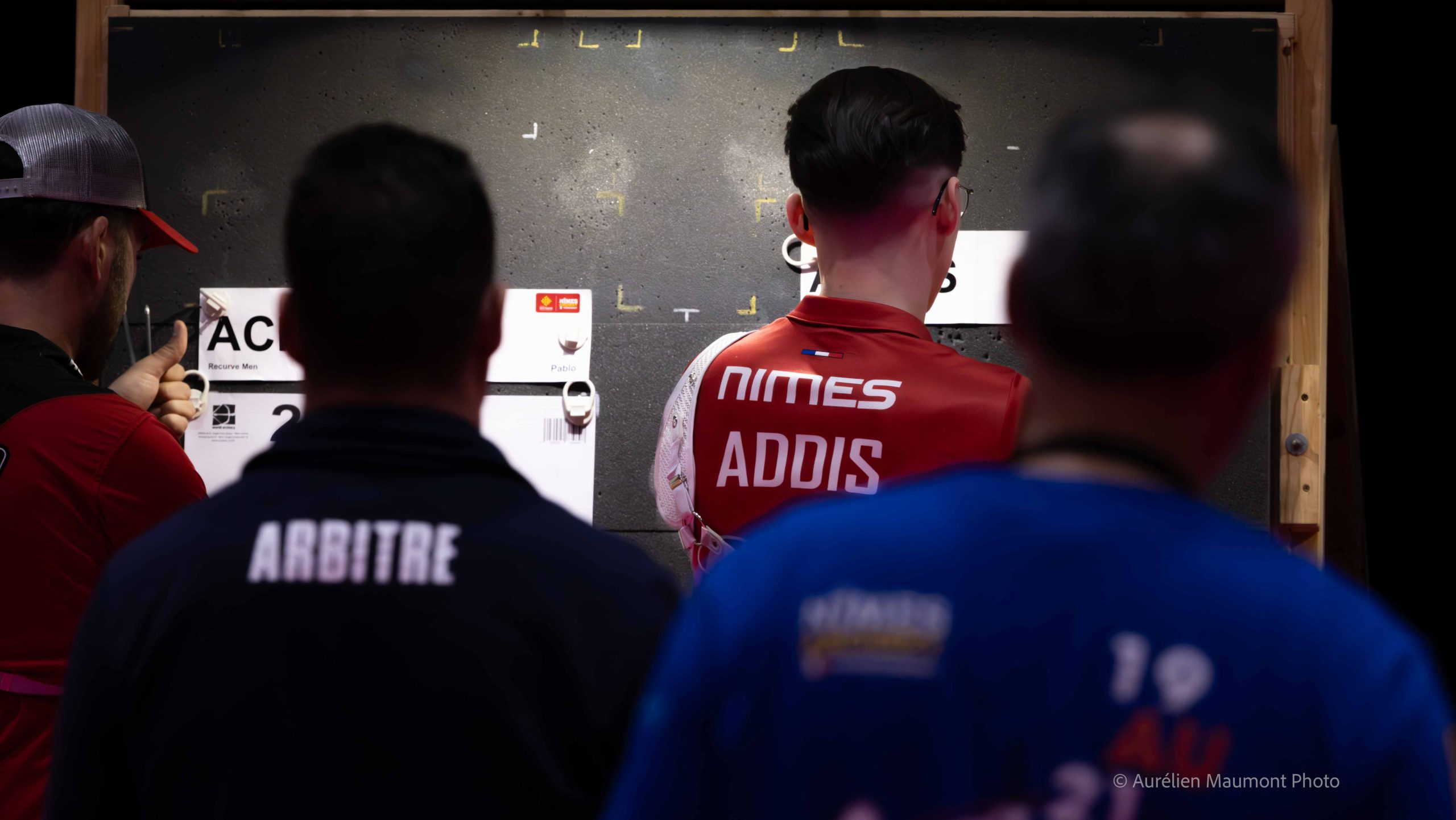 affrontez un joueur du top 15 mondial lors d'un dĂ©fi exceptionnel Ă nĂźmes. vivez une expĂ©rience sportive unique et intense au cĆur de la compĂ©tition.