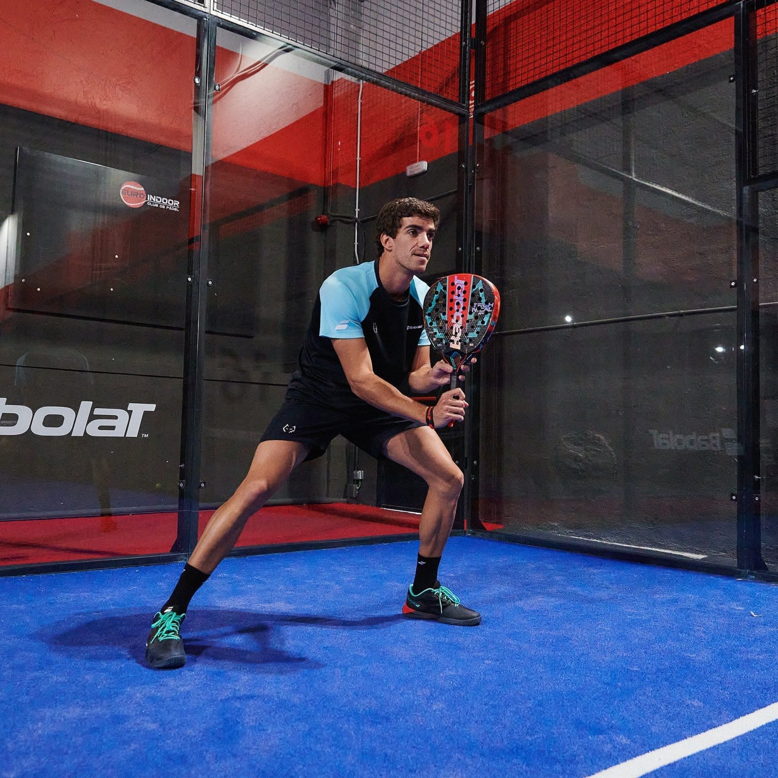découvrez comment les origines mexicaines contribuent à la croissance rapide du padel, un sport en plein essor qui gagne en popularité à travers le monde.