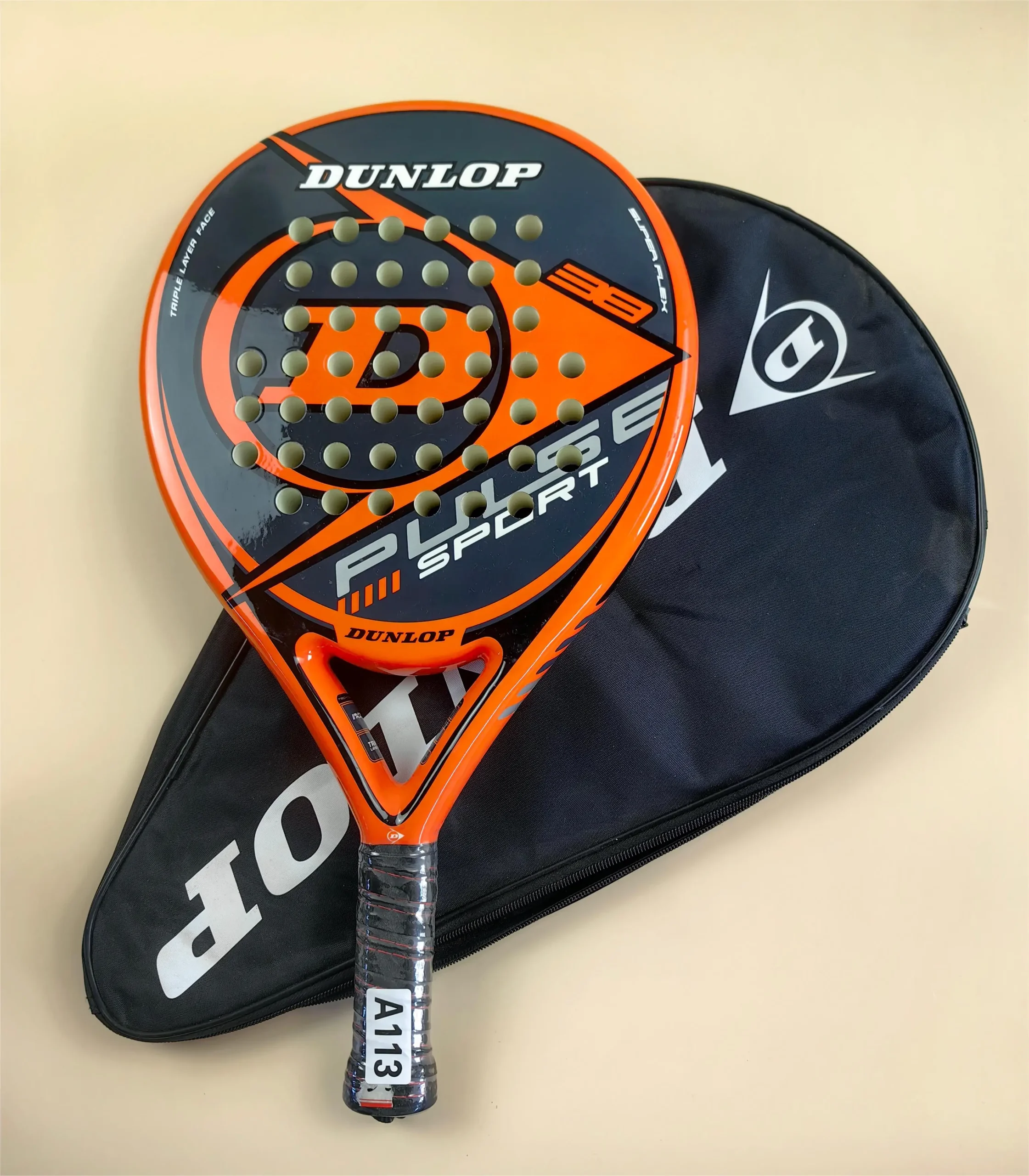 découvrez la raquette de padel idéale pour débutants, conçue pour allier facilité de prise en main et performance, afin de progresser rapidement et prendre du plaisir sur le terrain.