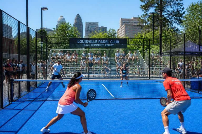 découvrez le padel, le sport social en plein essor à louisville, alliant plaisir, convivialité et activité physique accessible à tous.